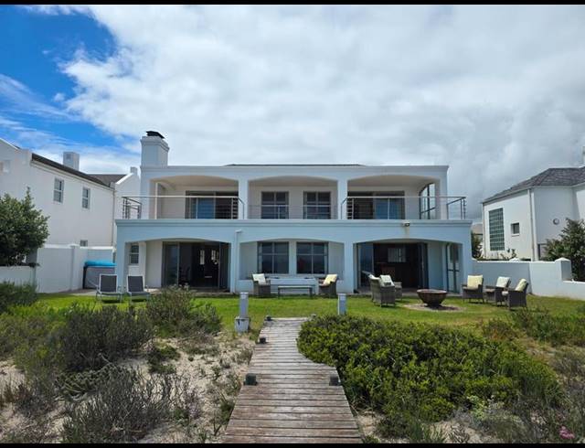 5 BEDROOM HOUSE FOR SALE IN SHELLEY POINT